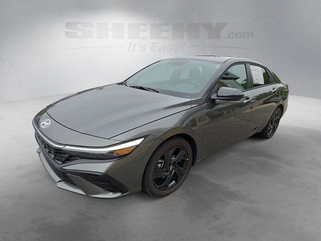 Used 2026 Gray Hyundai SEL Sport image 15