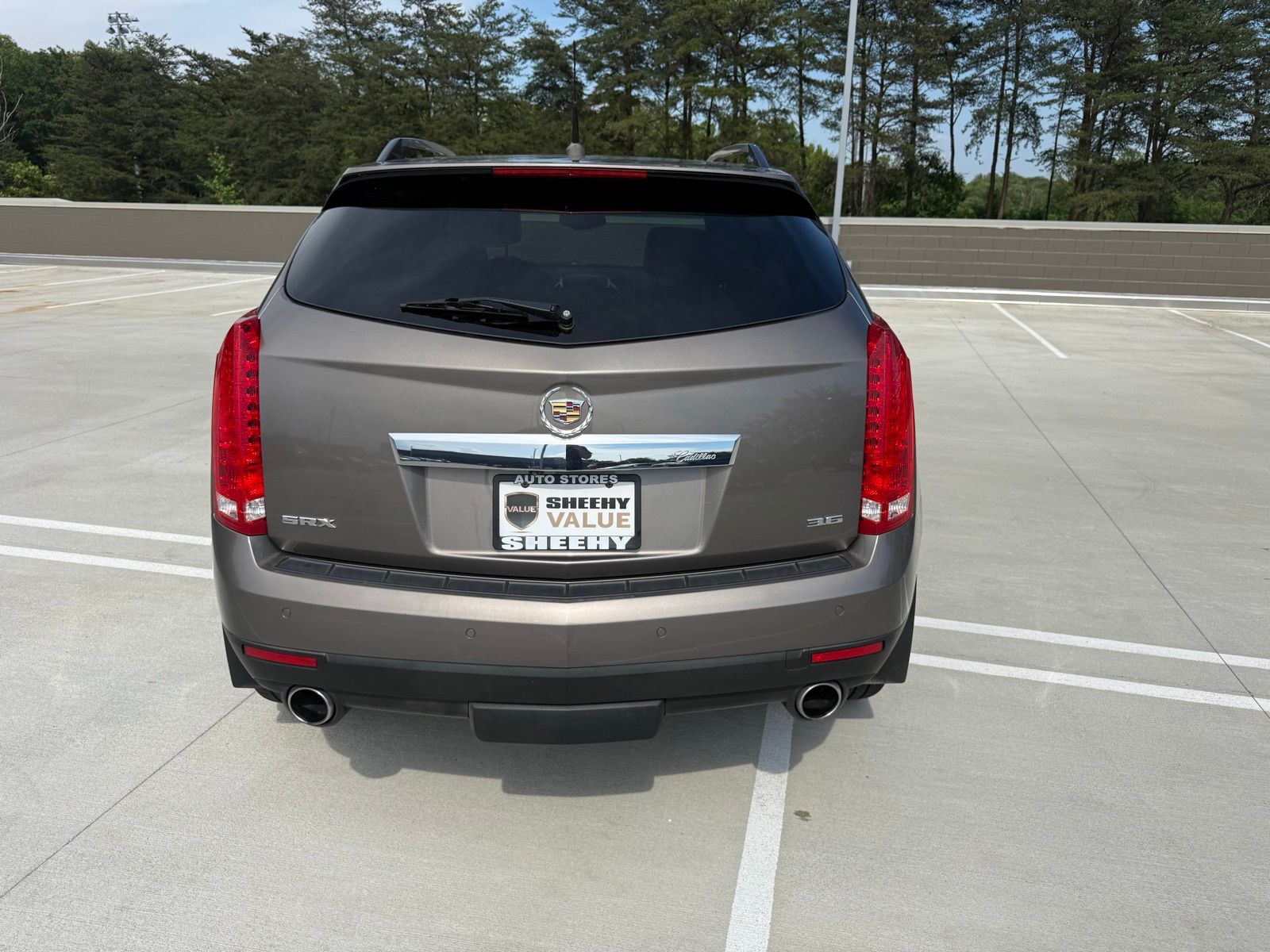 View vehicle photo 7