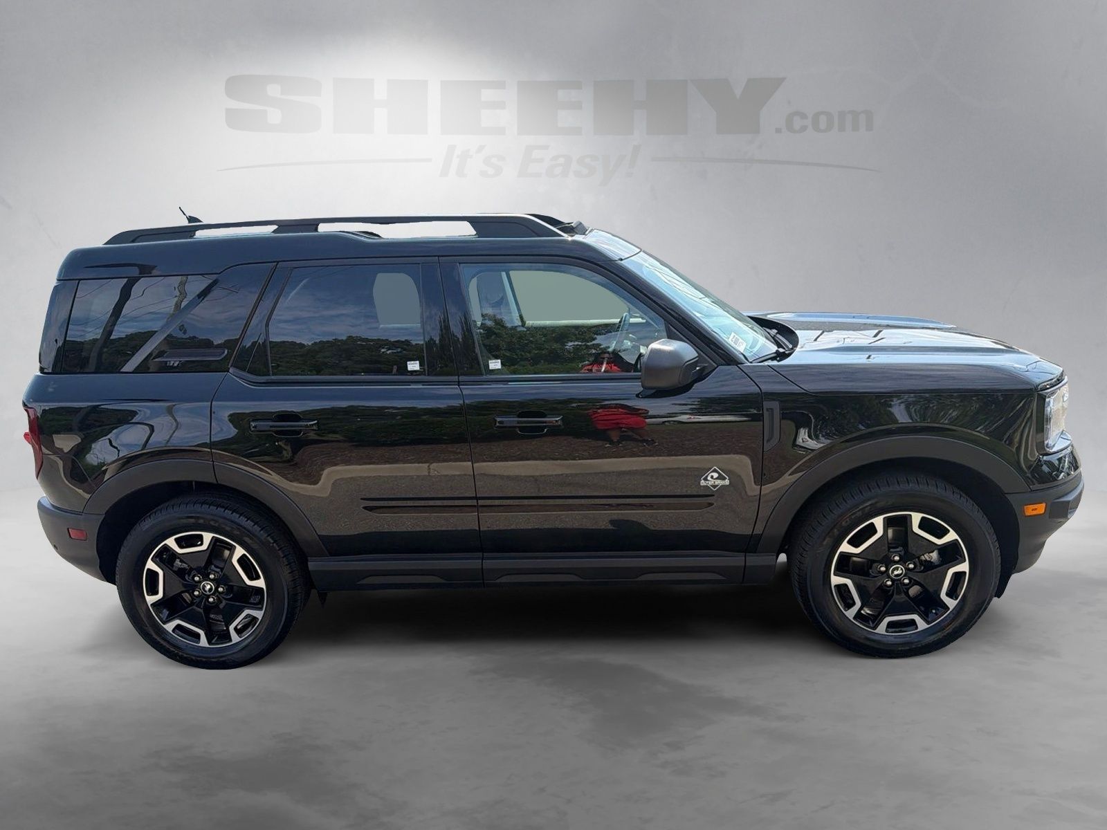 Certified Used 2021 Shadow Black Ford Outer Banks image 9