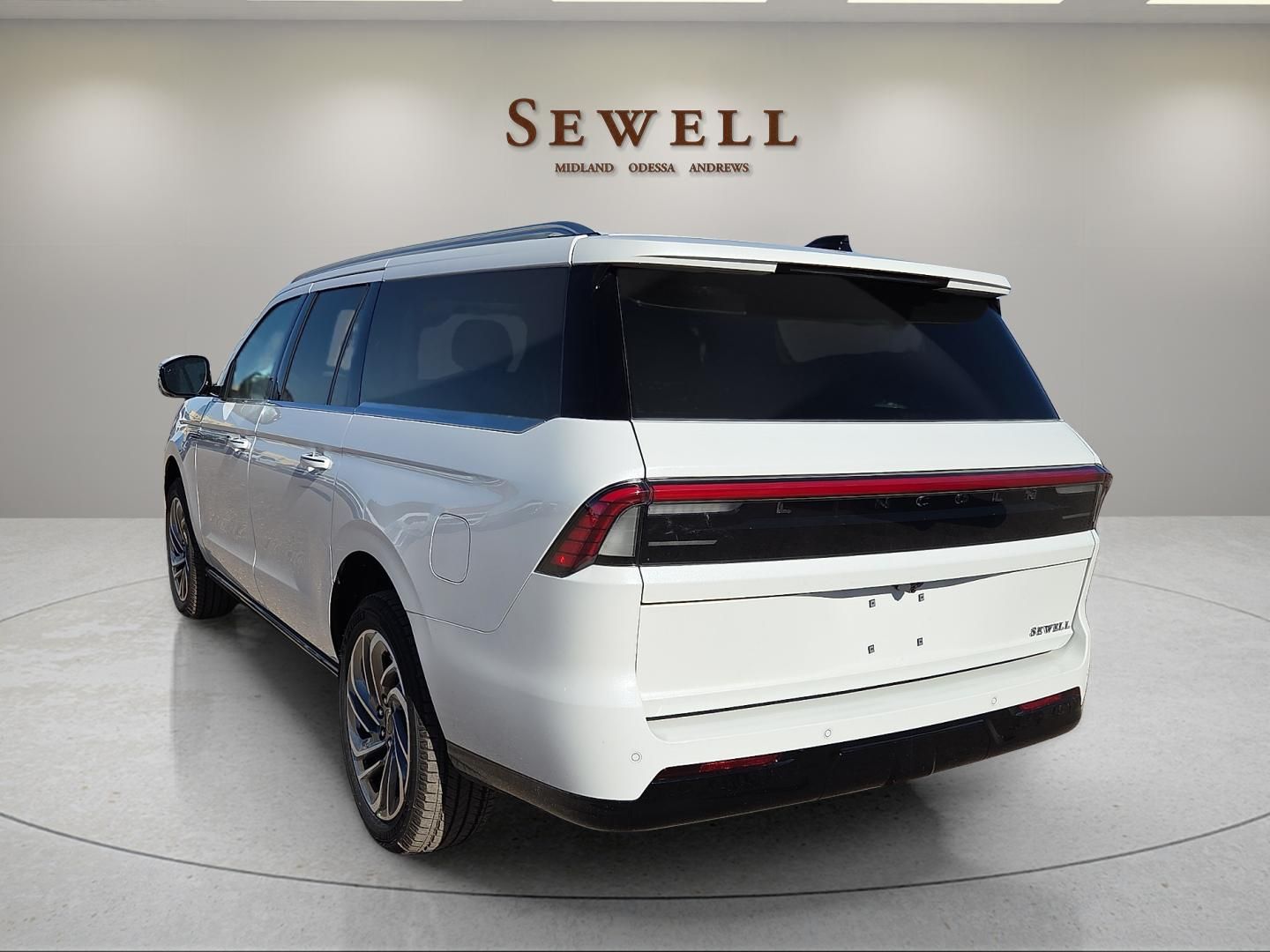 New White Metallic 2026 Lincoln Navigator L Reserve for Sale in