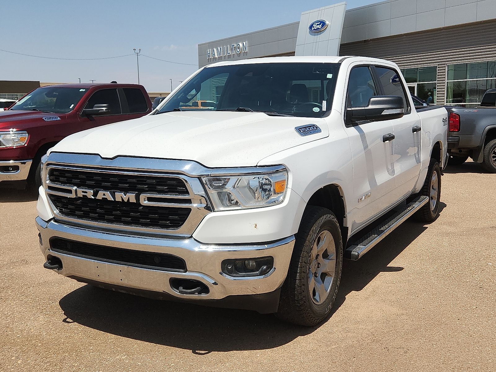 Bright White Clearcoat 2024 RAM 1500 Pickup Truck Four-Wheel Drive 8-Speed Automatic