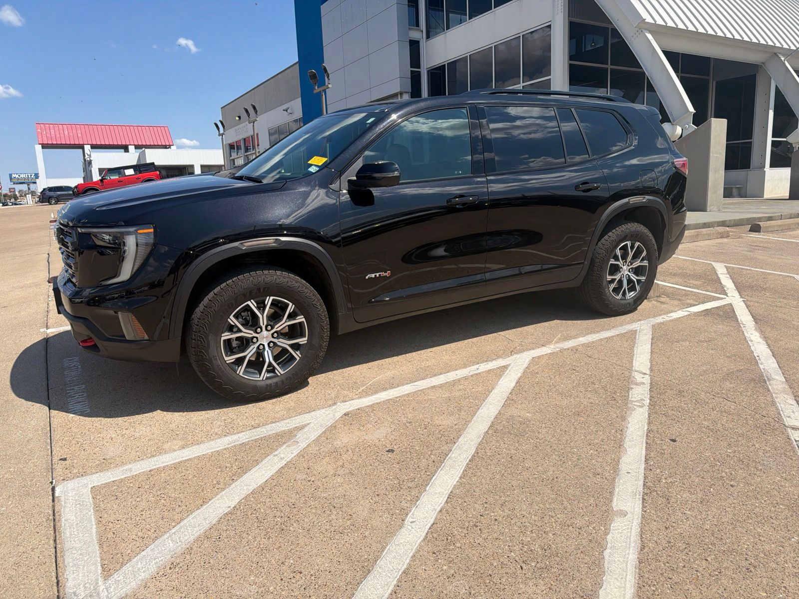 Black (Ebony Twilight Metallic) 2025 GMC Acadia SUV / Crossover Four-Wheel Drive 8-Speed Automatic
