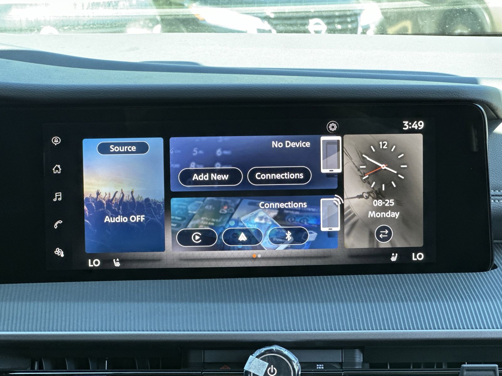 2025 Nissan Murano SV photo 3