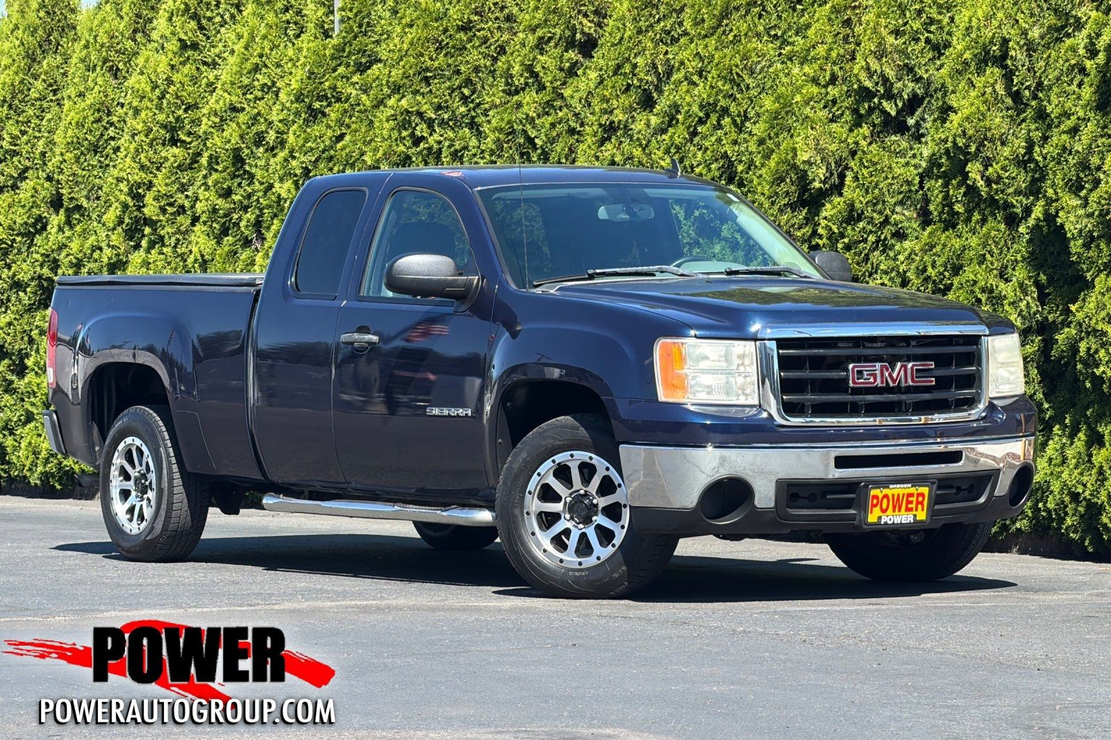 Midnight Blue Metallic 2011 GMC Sierra 1500 Pickup Truck 4X2 4-Speed Automatic Overdrive