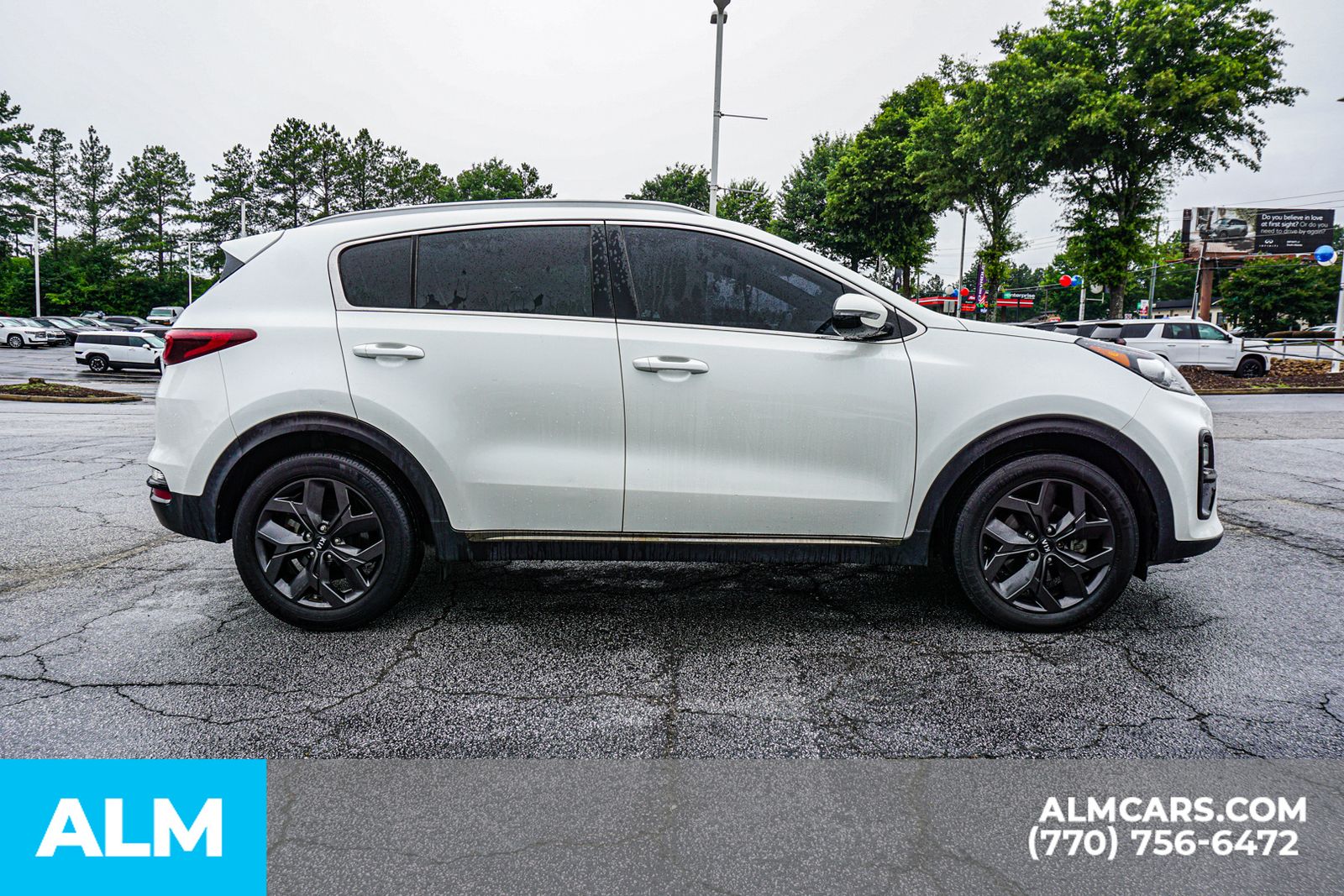 Used 2021 White Kia S image 10