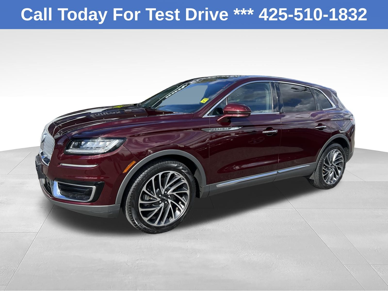 2019 Lincoln Nautilus Reserve AWD