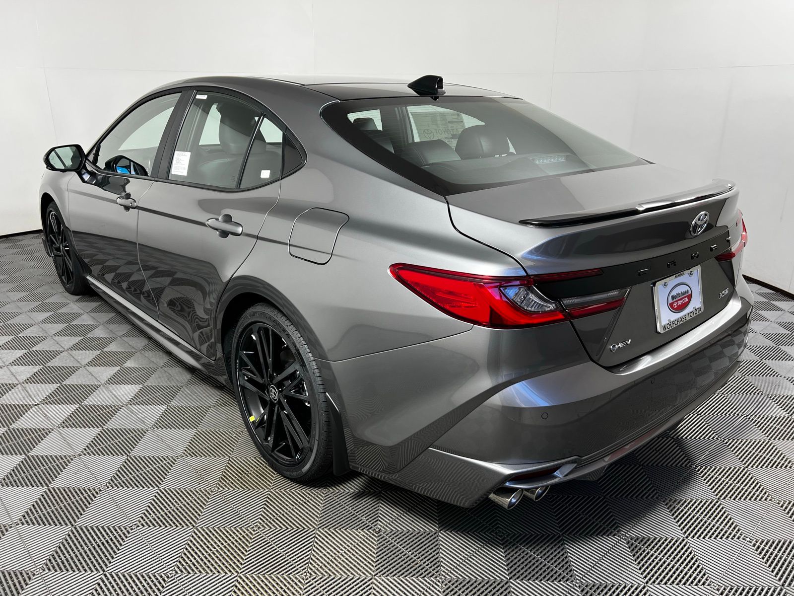 2025 Toyota Camry XSE 7