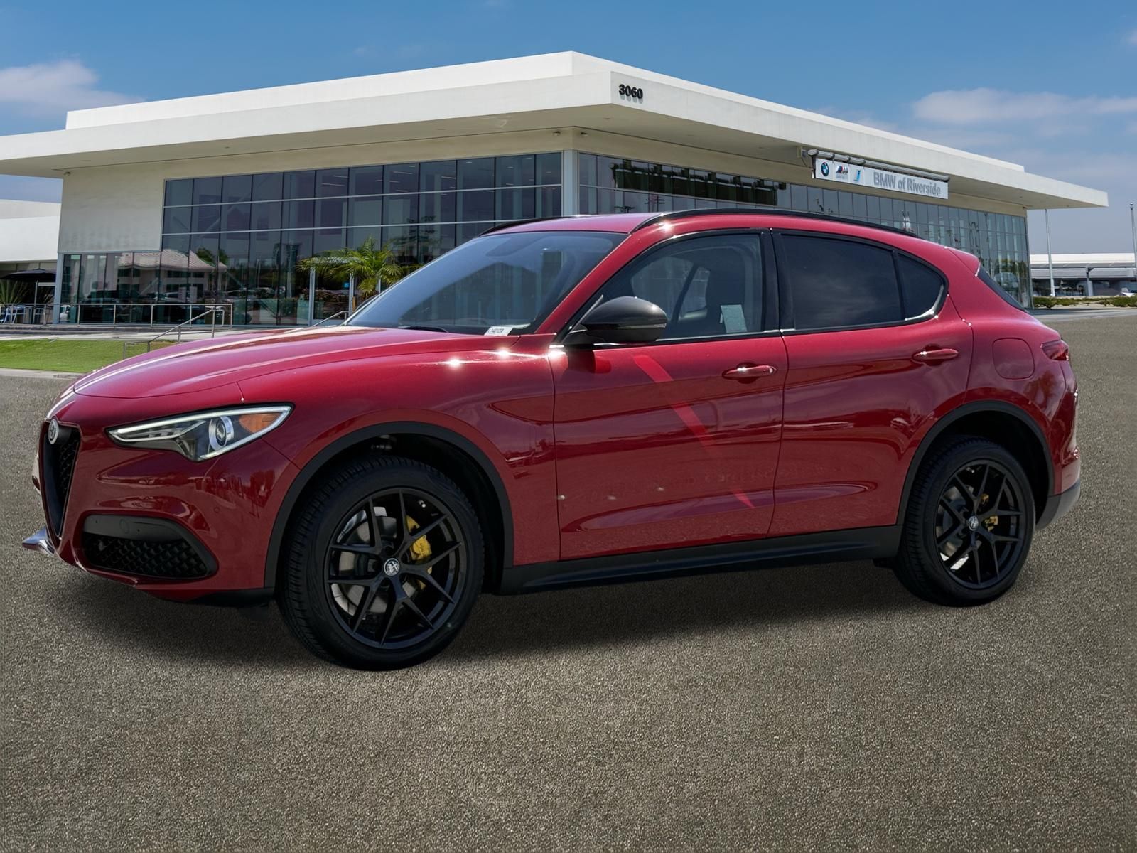 View vehicle photo 5