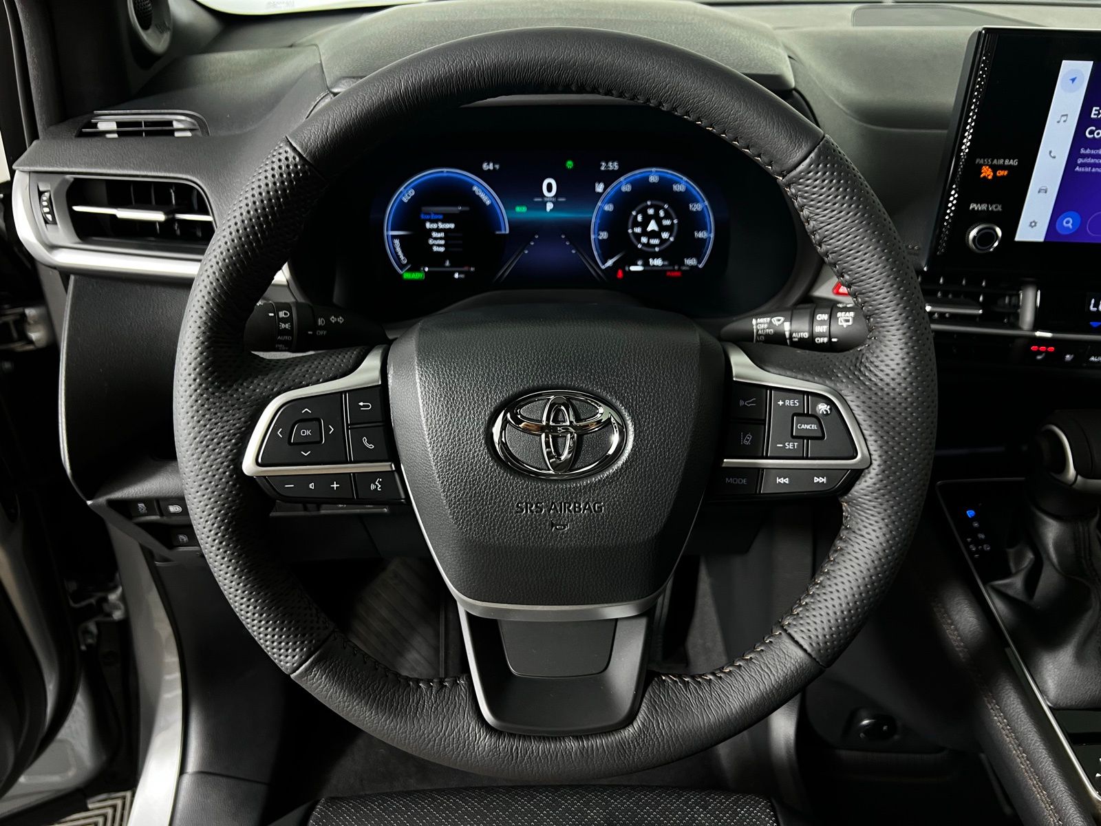 Thumbnail: 2025 Toyota Sienna - 13