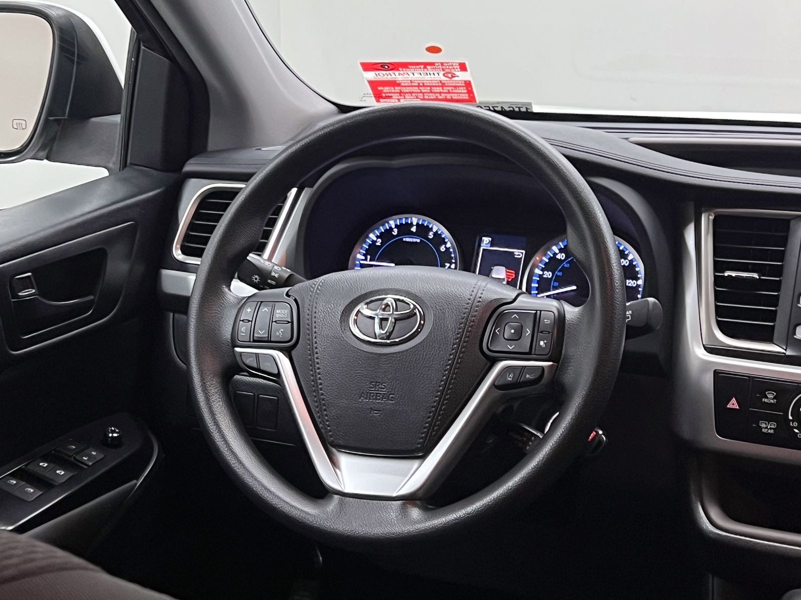 used 2017 Toyota Highlander car, priced at $22,988