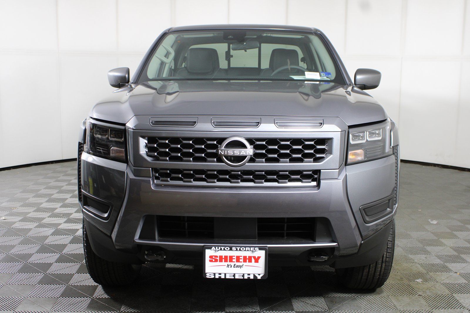 View vehicle photo 2