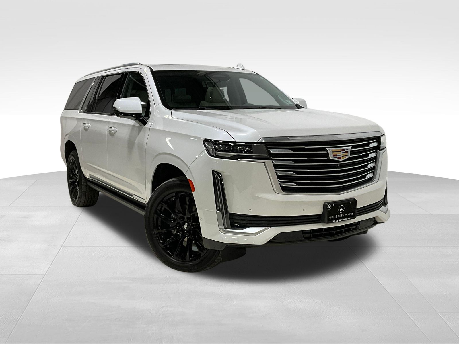 Crystal White Tricoat 2021 Cadillac Escalade ESV Premium Luxury Platinum AWD SUV / Crossover Four-Wheel Drive