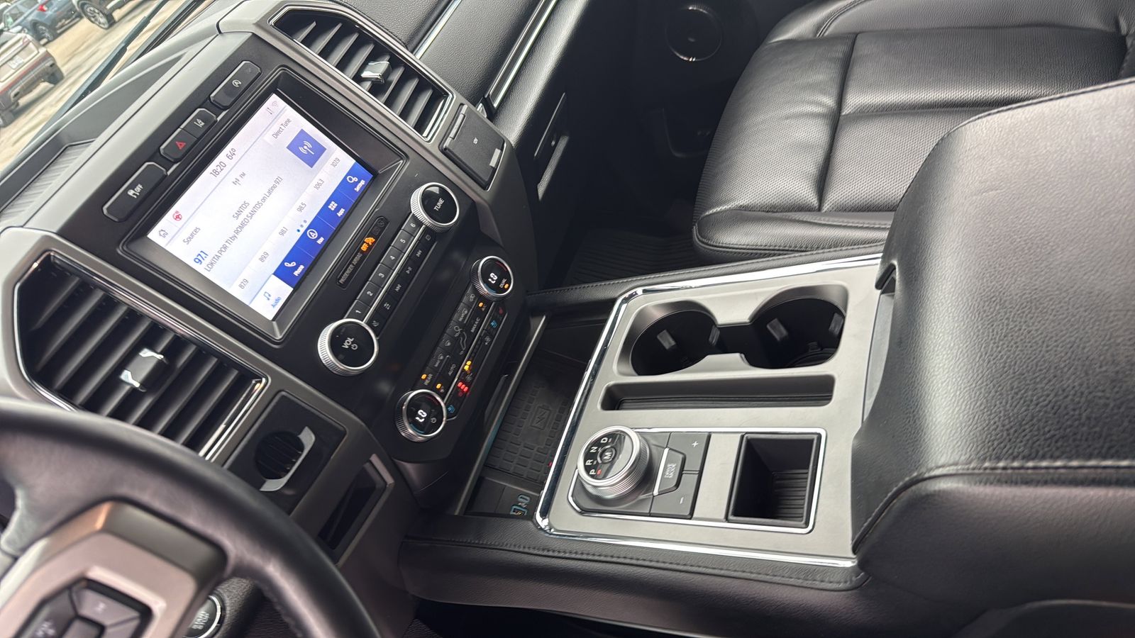 Used Car 2021 Ford Expedition  Xlt For Sale Under $50,000 In Austin, Texas