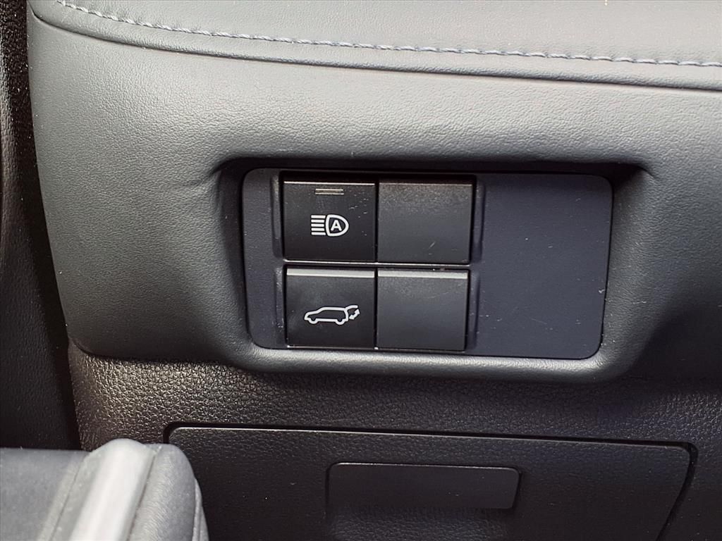 2021 Toyota Highlander XLE Gray at Gullo Toyota