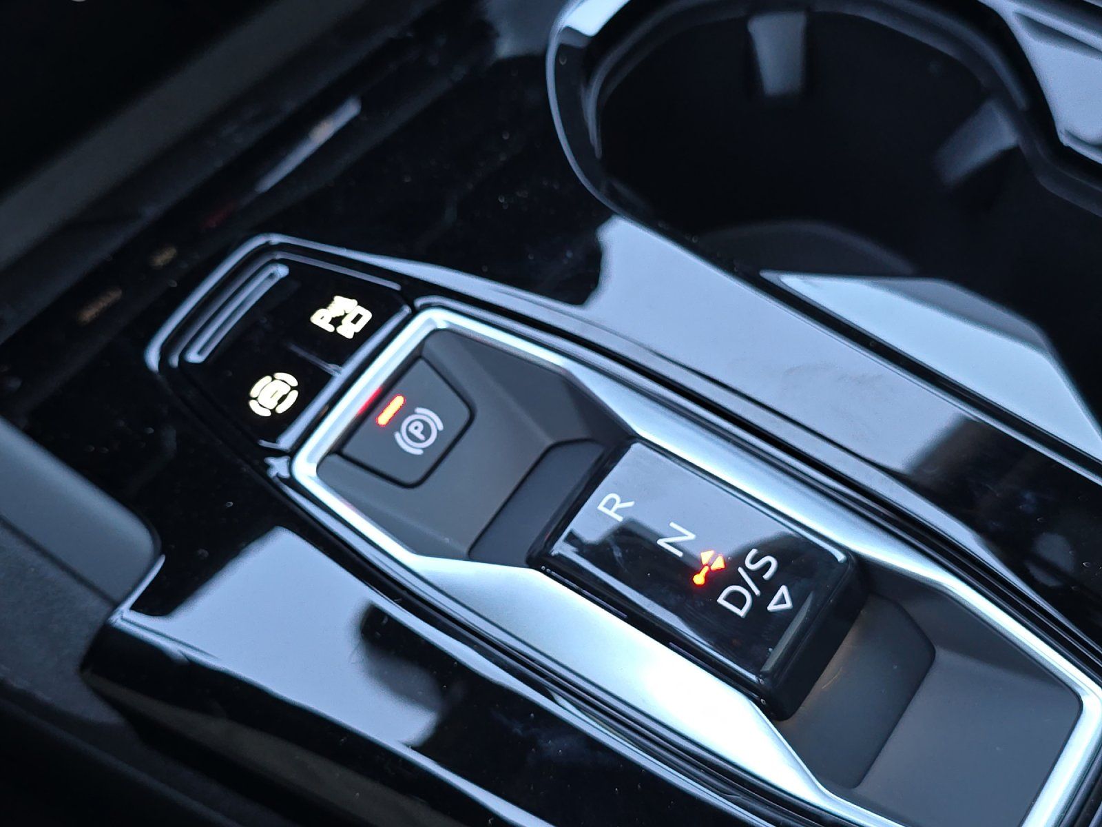 2026 Audi SQ5 Premium Plus - Photo 21