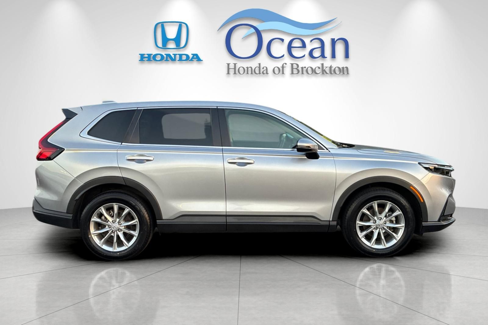 Used 2024 Meteorite Gray Metallic Honda EX-L image 2