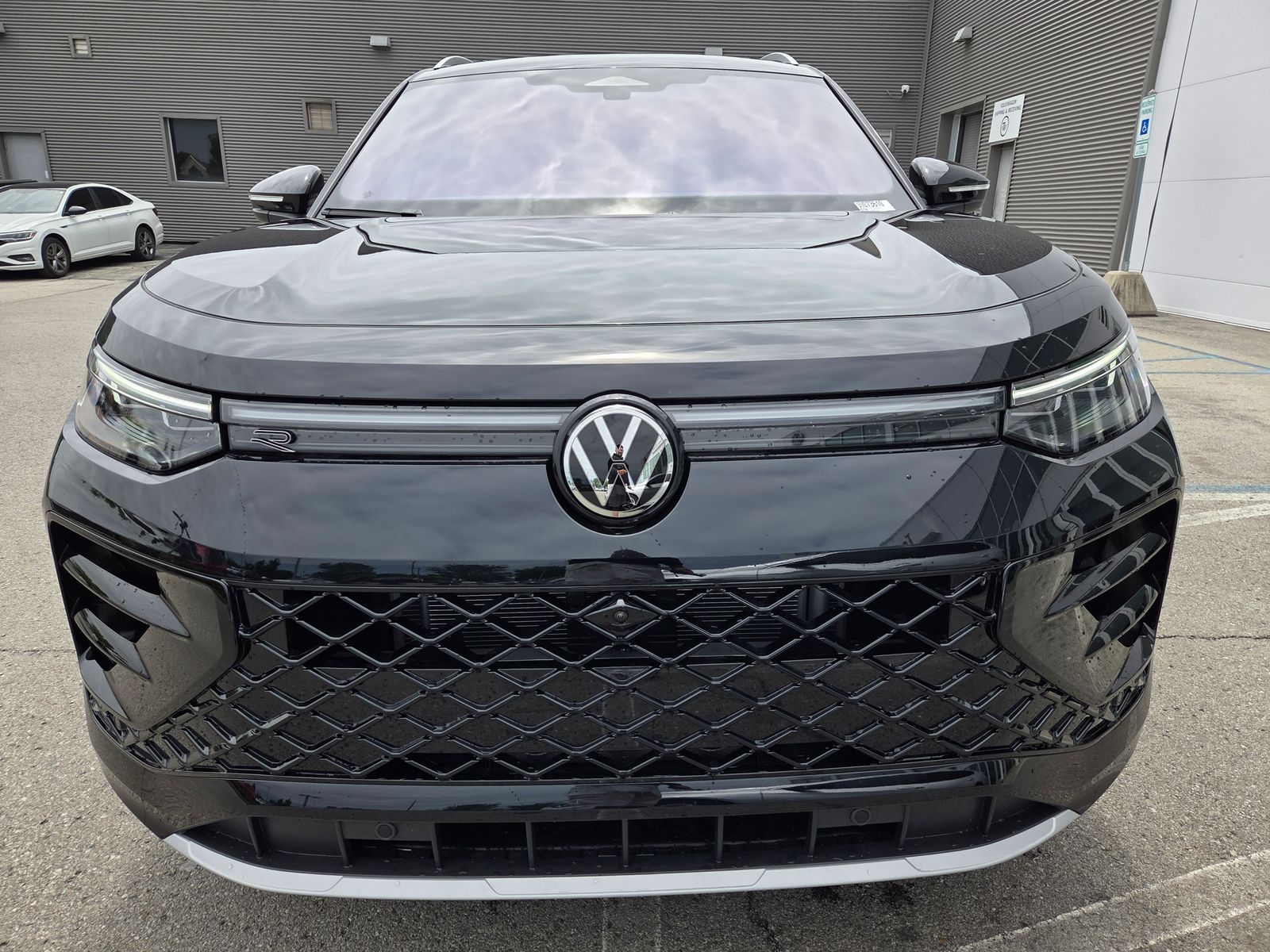 new 2026 Volkswagen Tiguan car, priced at $48,066