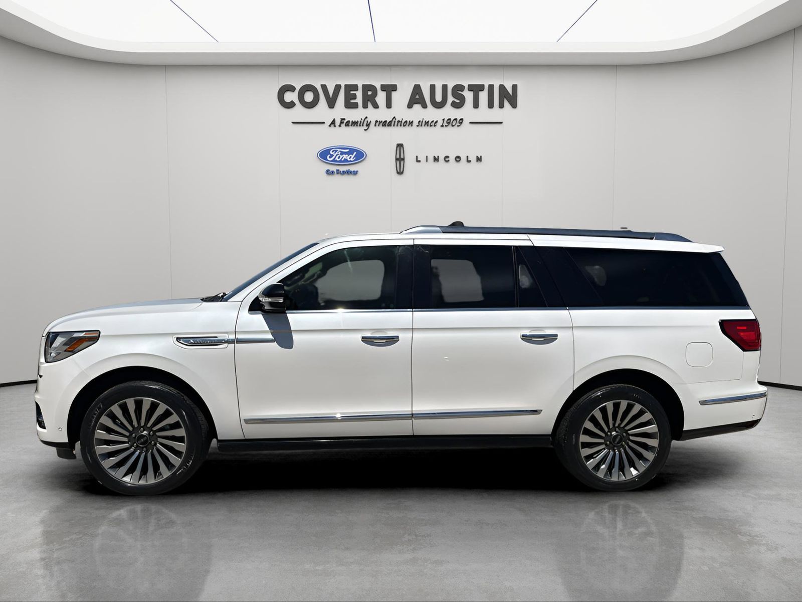 Used Car 2019 Lincoln Navigator L  L Reserve For Sale Under $35,000 In Austin, Texas