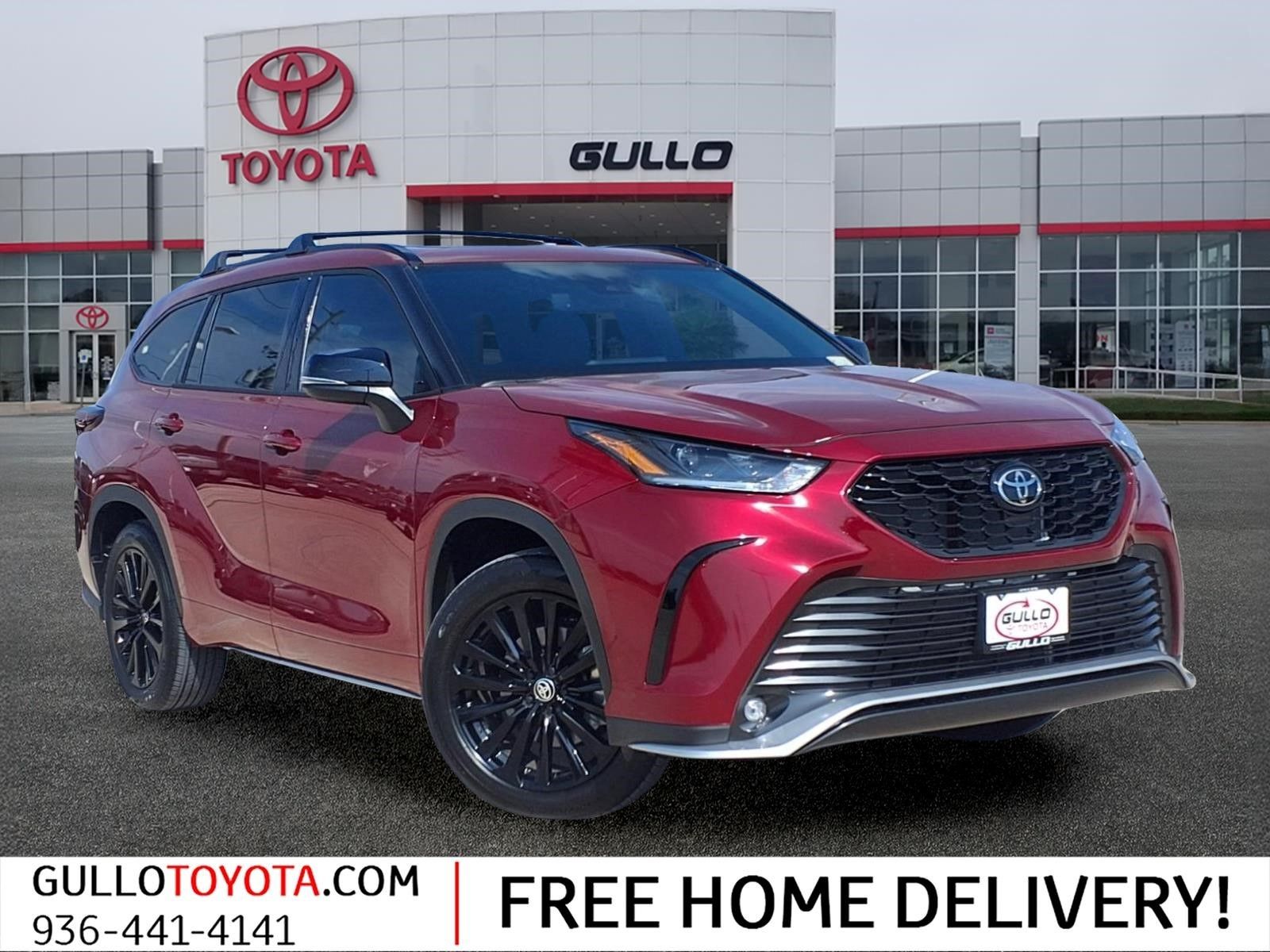 2026 Toyota Highlander XSE Red at Gullo Toyota