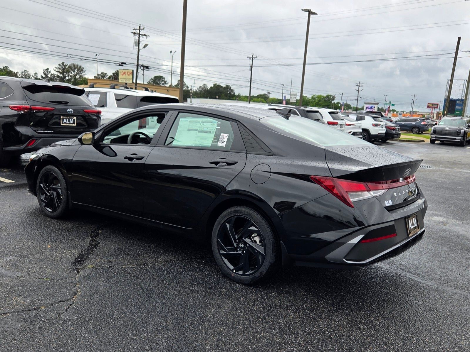 New 2026 Black Hyundai SEL Sport image 9