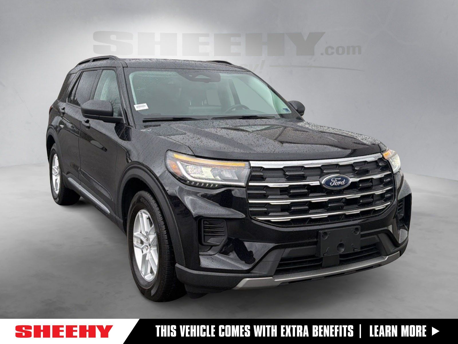 2025 Ford Explorer Active RWD