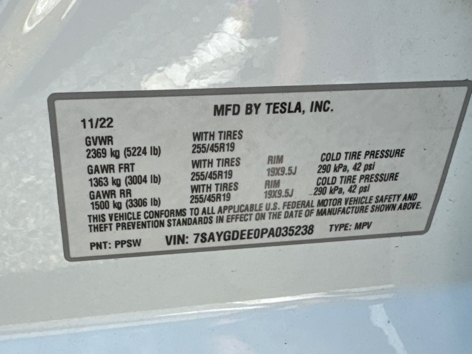 Used 2023 White Tesla Long Range image 31