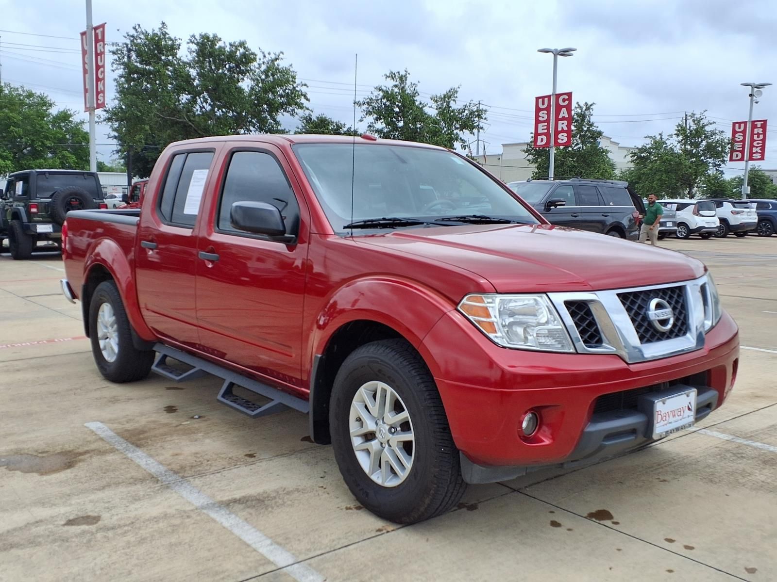View vehicle photo 3