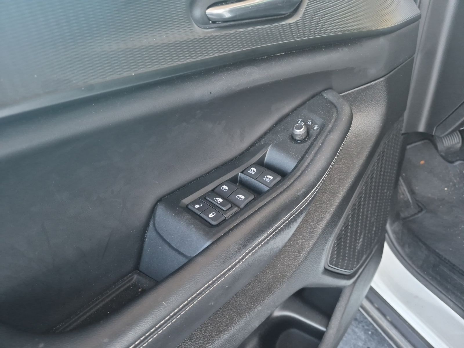 car-gallery-12