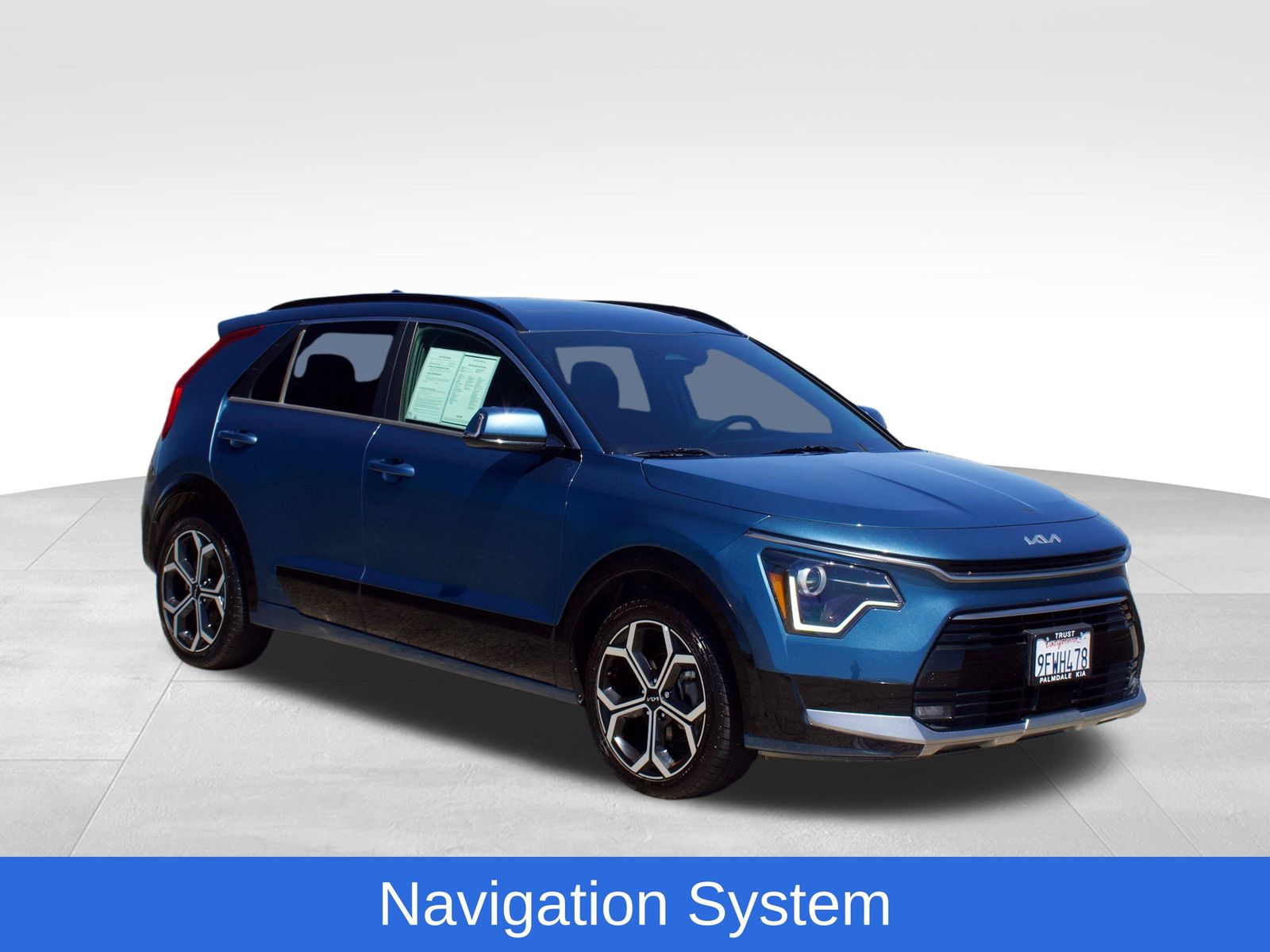 View vehicle photo 2
