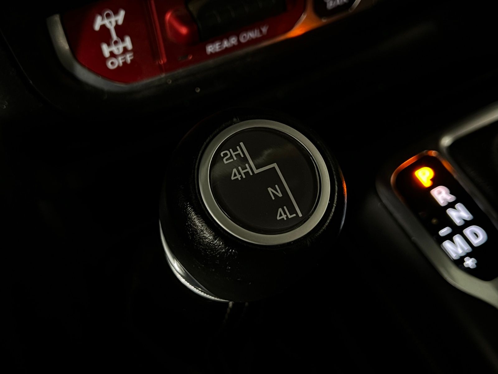 Thumbnail: 2021 Jeep Wrangler - 21