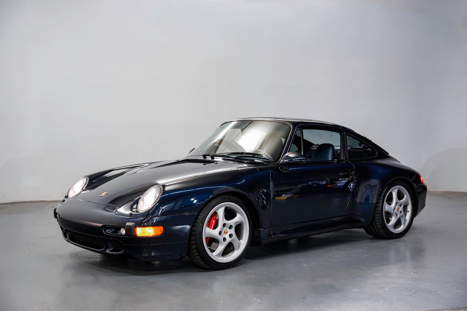 1996 Porsche 911 Carrera 4S — photo 6
