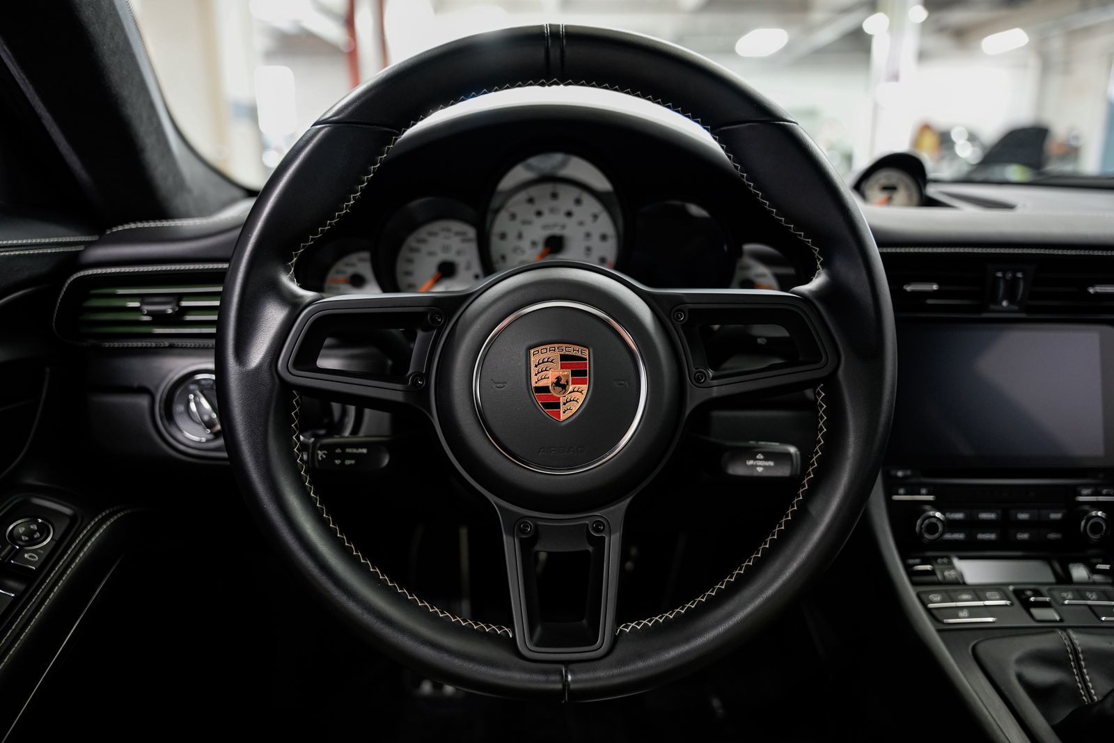 2019 Porsche 911 GT3 — photo 10