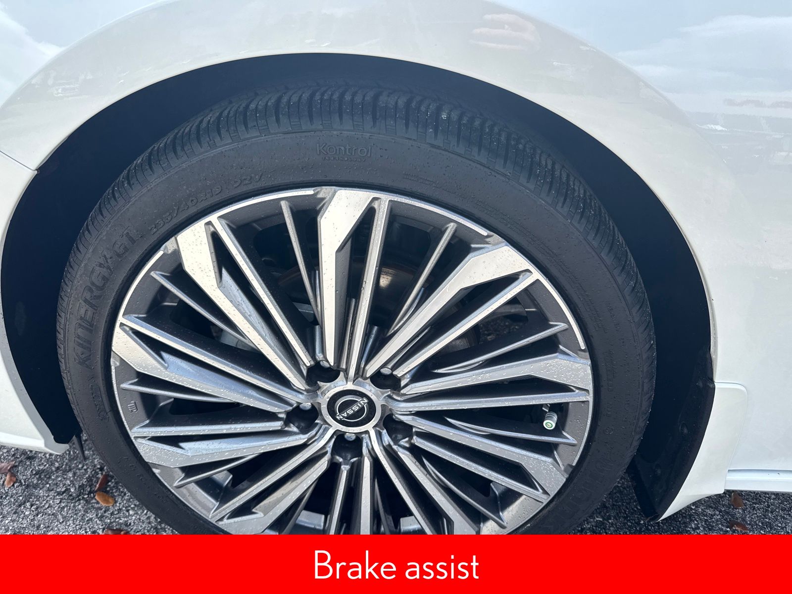 Used 2024 Nissan Altima 2.5 SL 4D Sedan