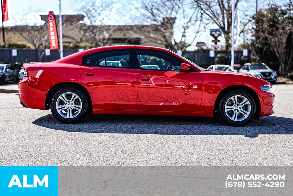 2022 Dodge Charger SXT photo 9