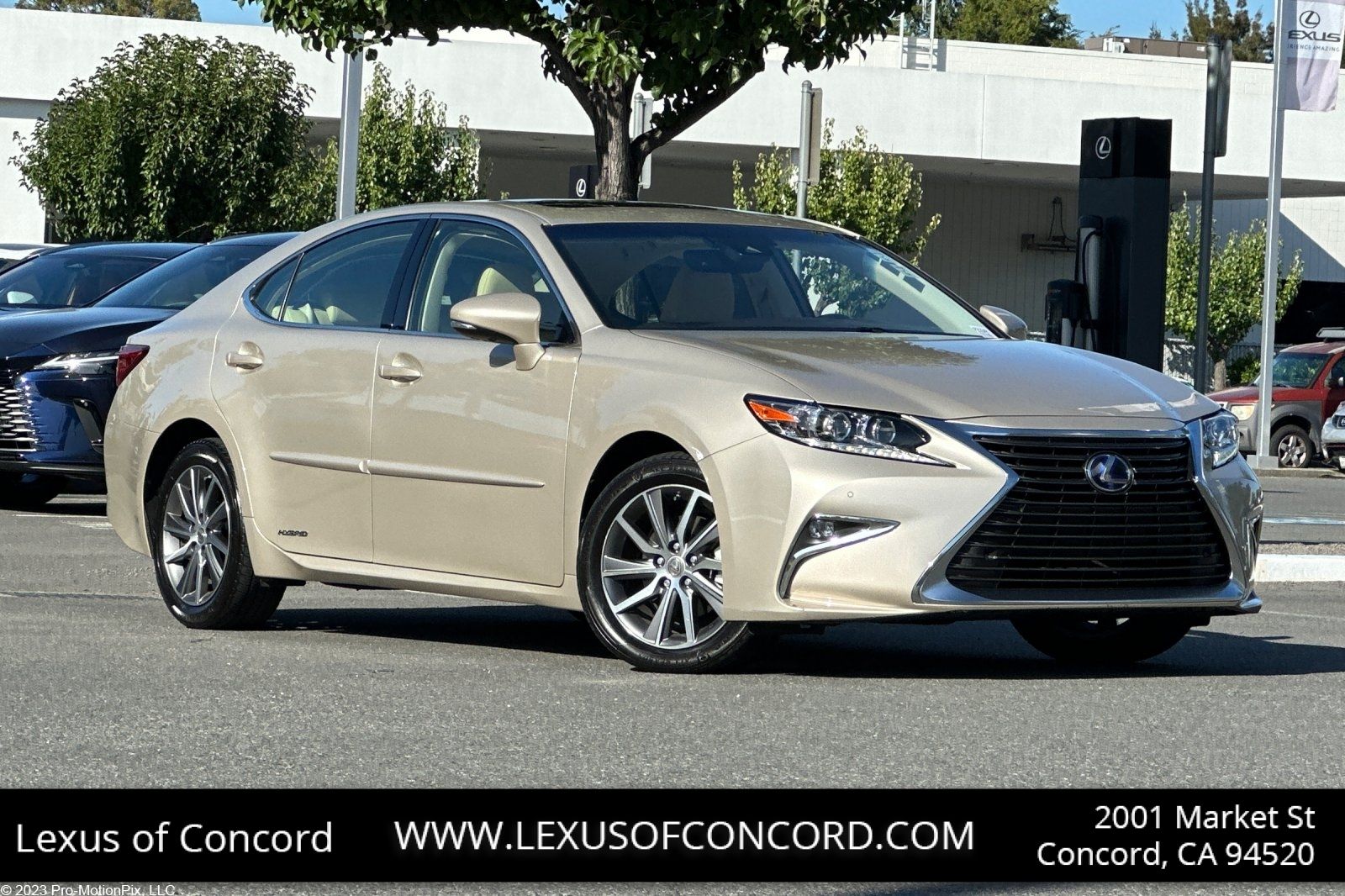 Satin Cashmere Metallic 2017 Lexus ES Hybrid Sedan Front-Wheel Drive Continuously Variable Transmission