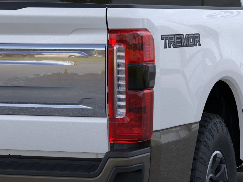 New 2026 White Ford King Ranch image 21