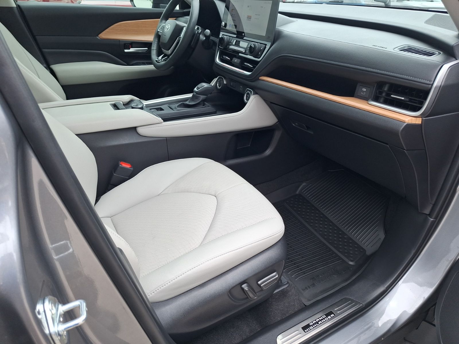 car-gallery-32