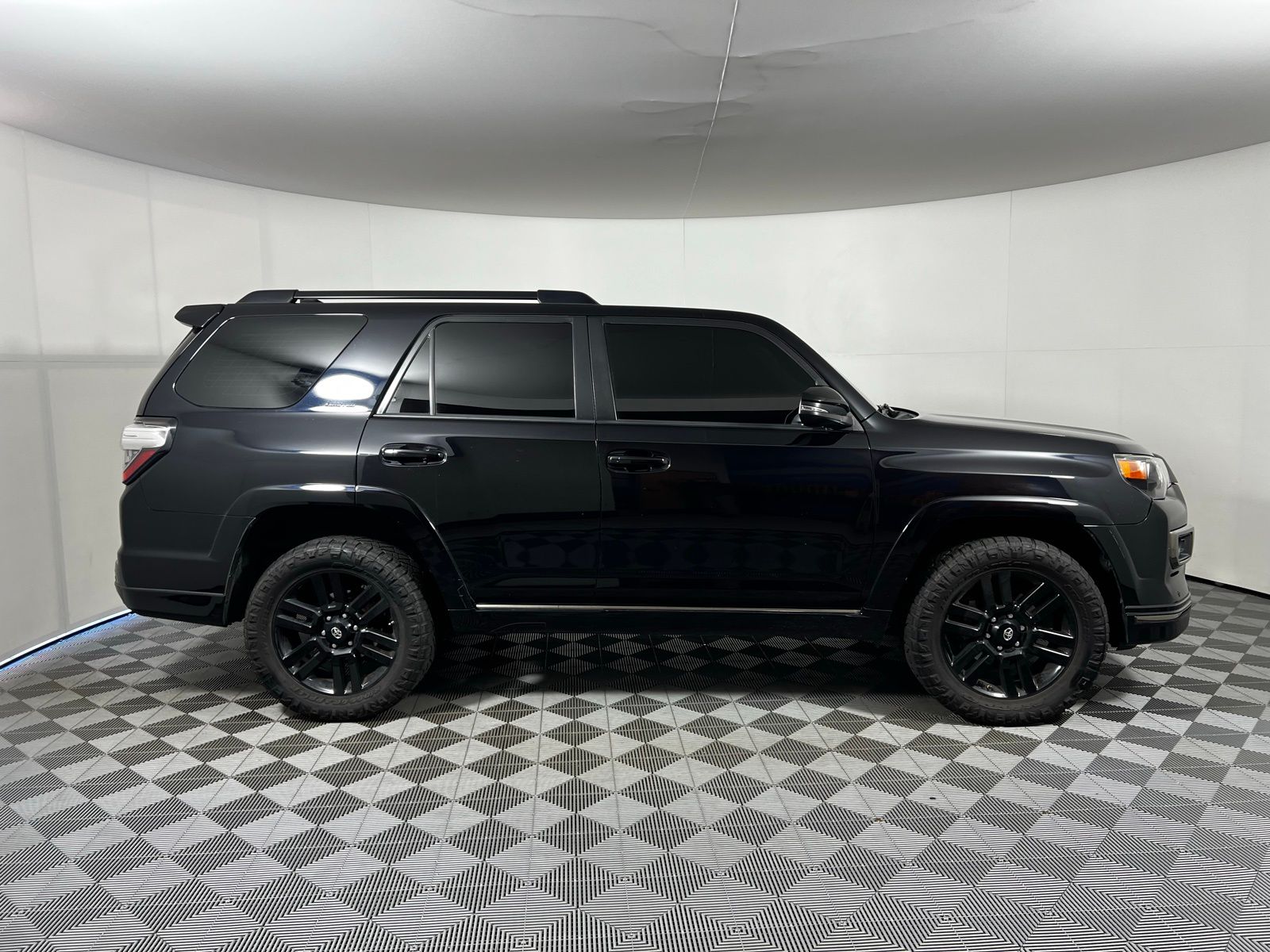 Thumbnail: 2021 Toyota 4Runner - 4
