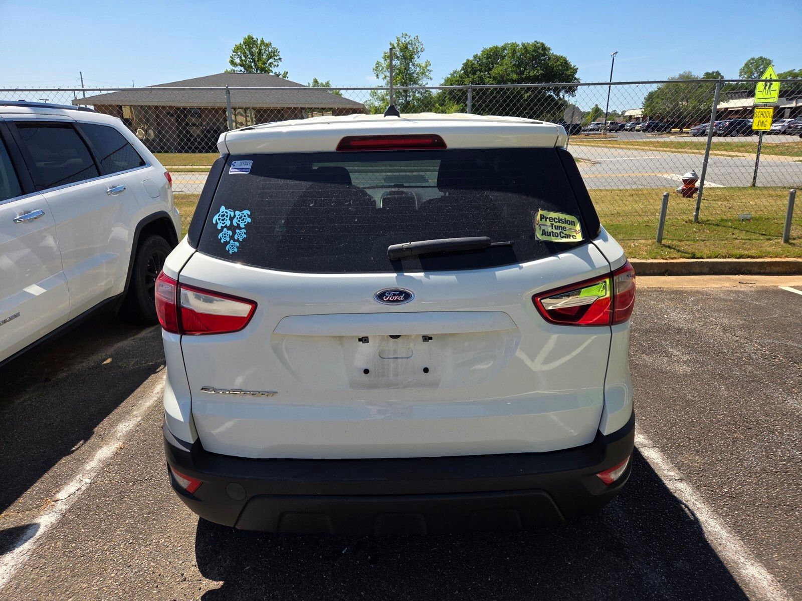 Used 2018 White Ford S image 7