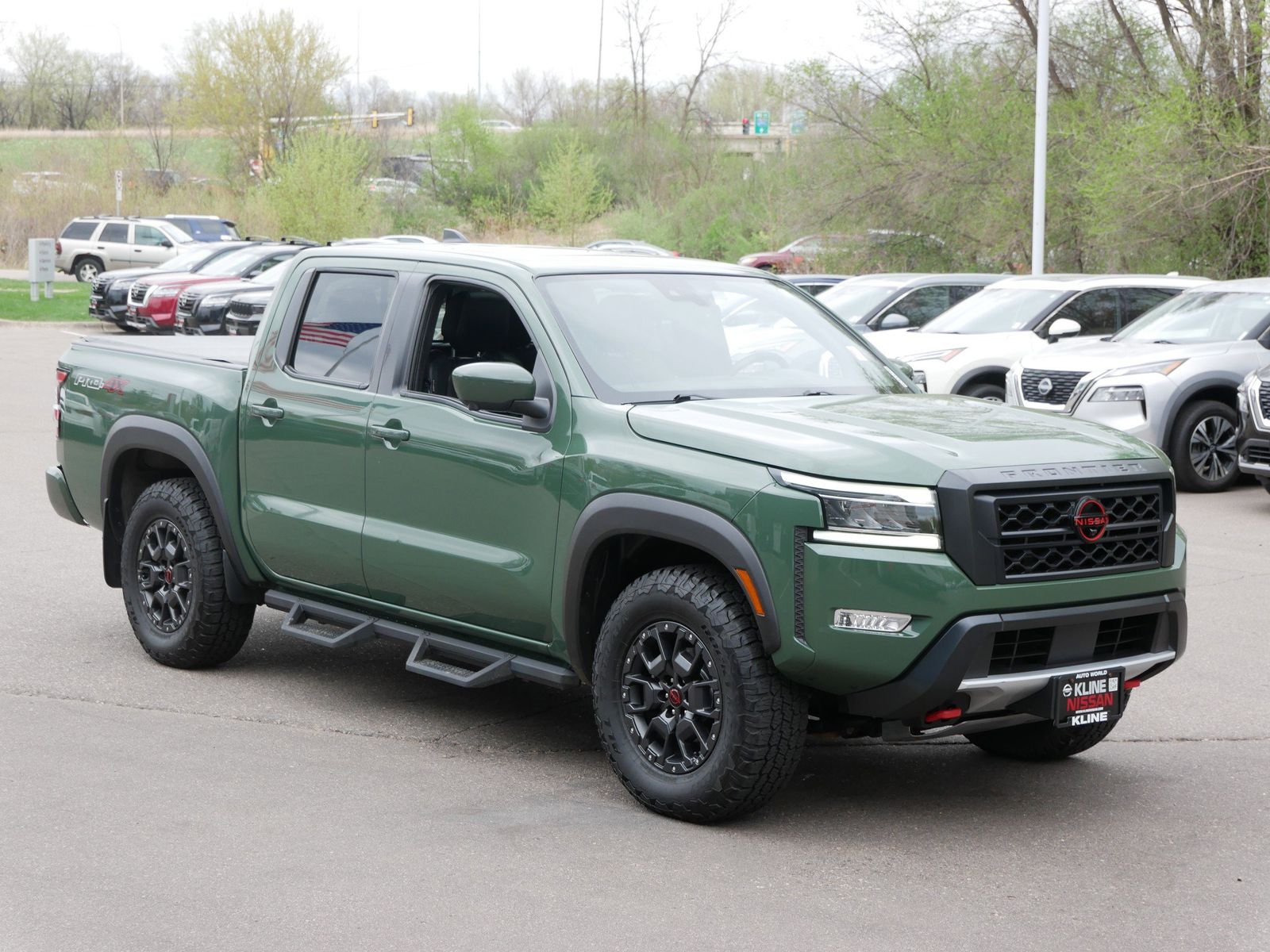 Tactical Green Metallic 2022 Nissan Frontier PRO-4X Crew Cab 4WD Pickup Truck Four-Wheel Drive 9-Speed Automatic
