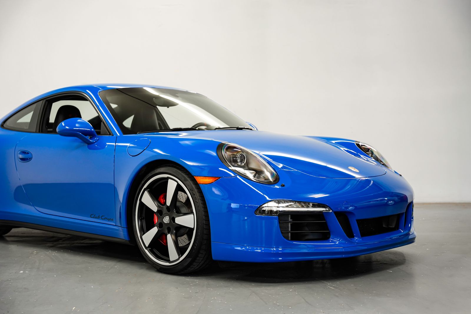 2016 Porsche 911 Carrera GTS — photo 44
