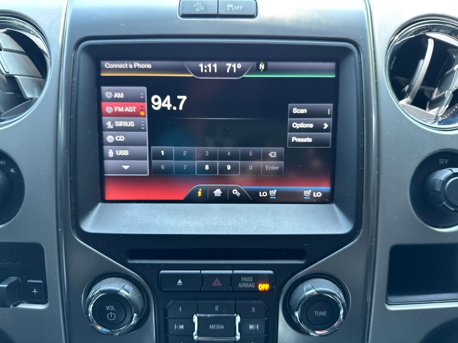 Used 2014  Ford FX4 image 23