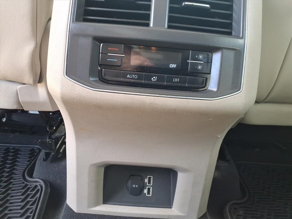 2019 Volkswagen Atlas 3.6L V6 SE Blue at DeMontrond Auto Country