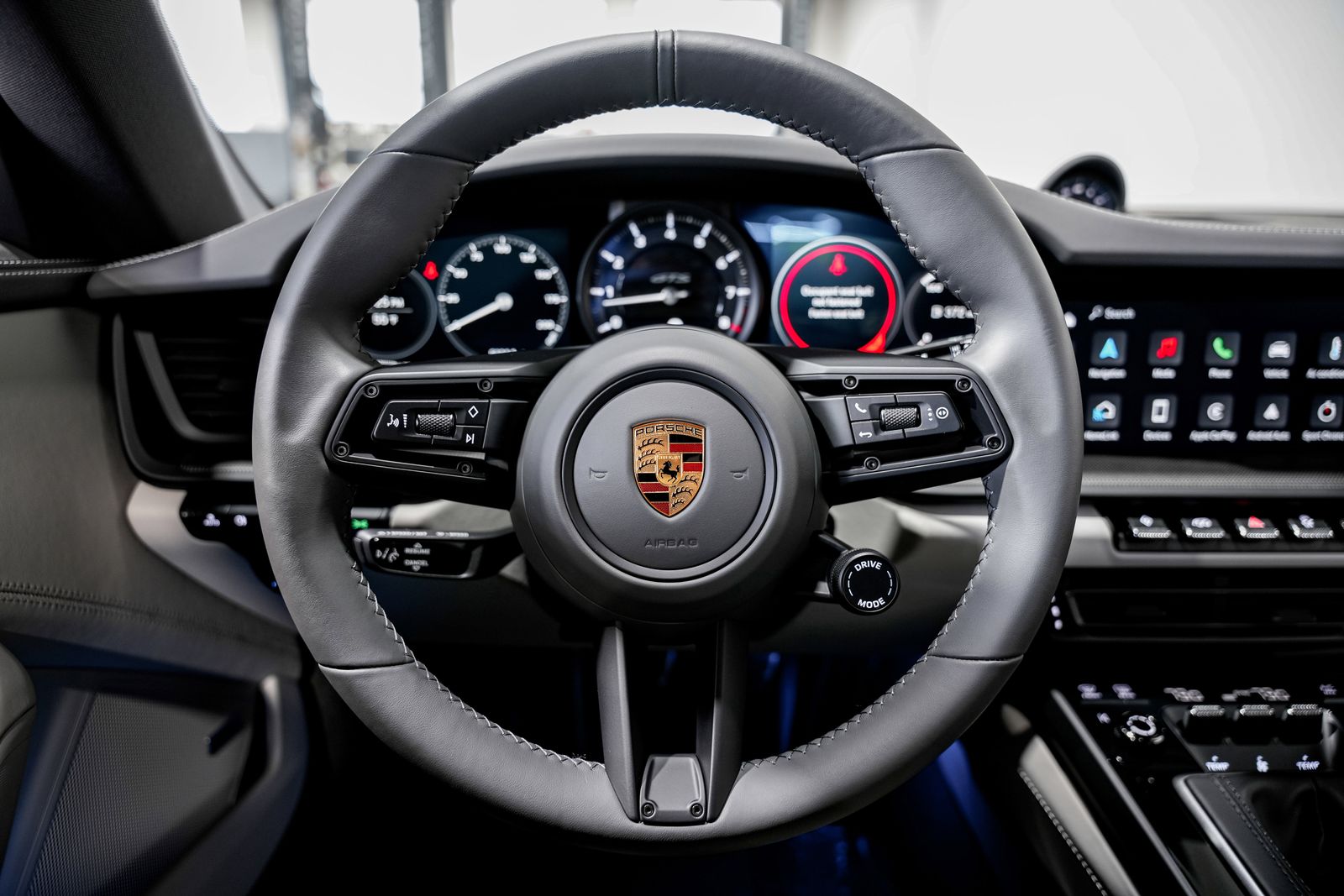 2022 Porsche 911 Carrera GTS — photo 9