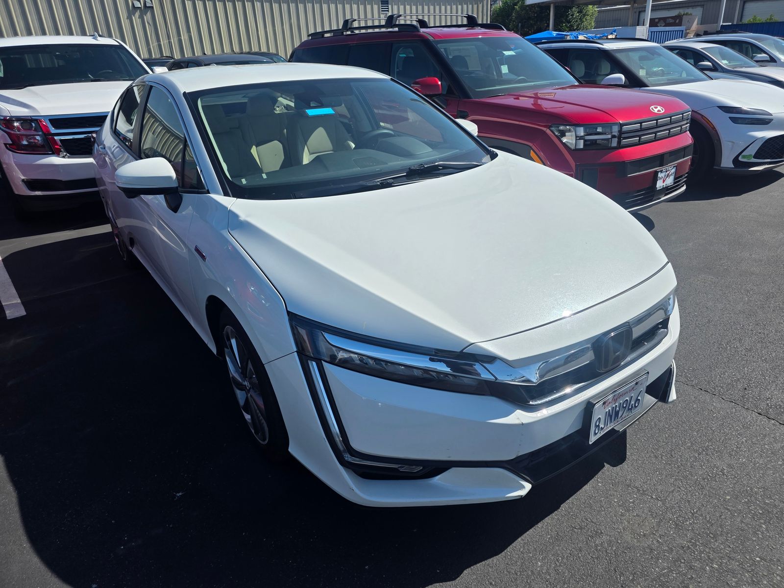 View vehicle photo 4