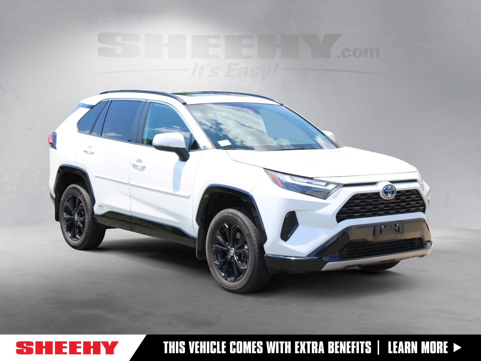 2022 Toyota RAV4 Hybrid SE AWD