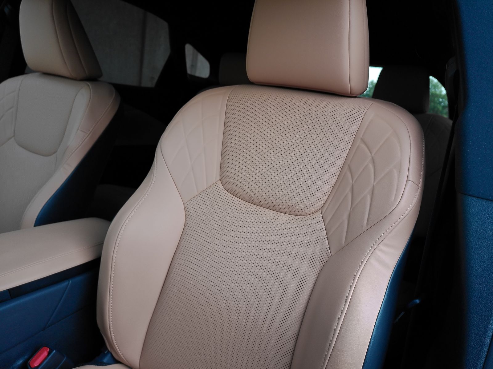 Used 2025 Red Lexus 350 Premium image 24
