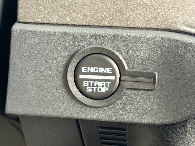 New 2026 Oxford White Ford Badlands image 31