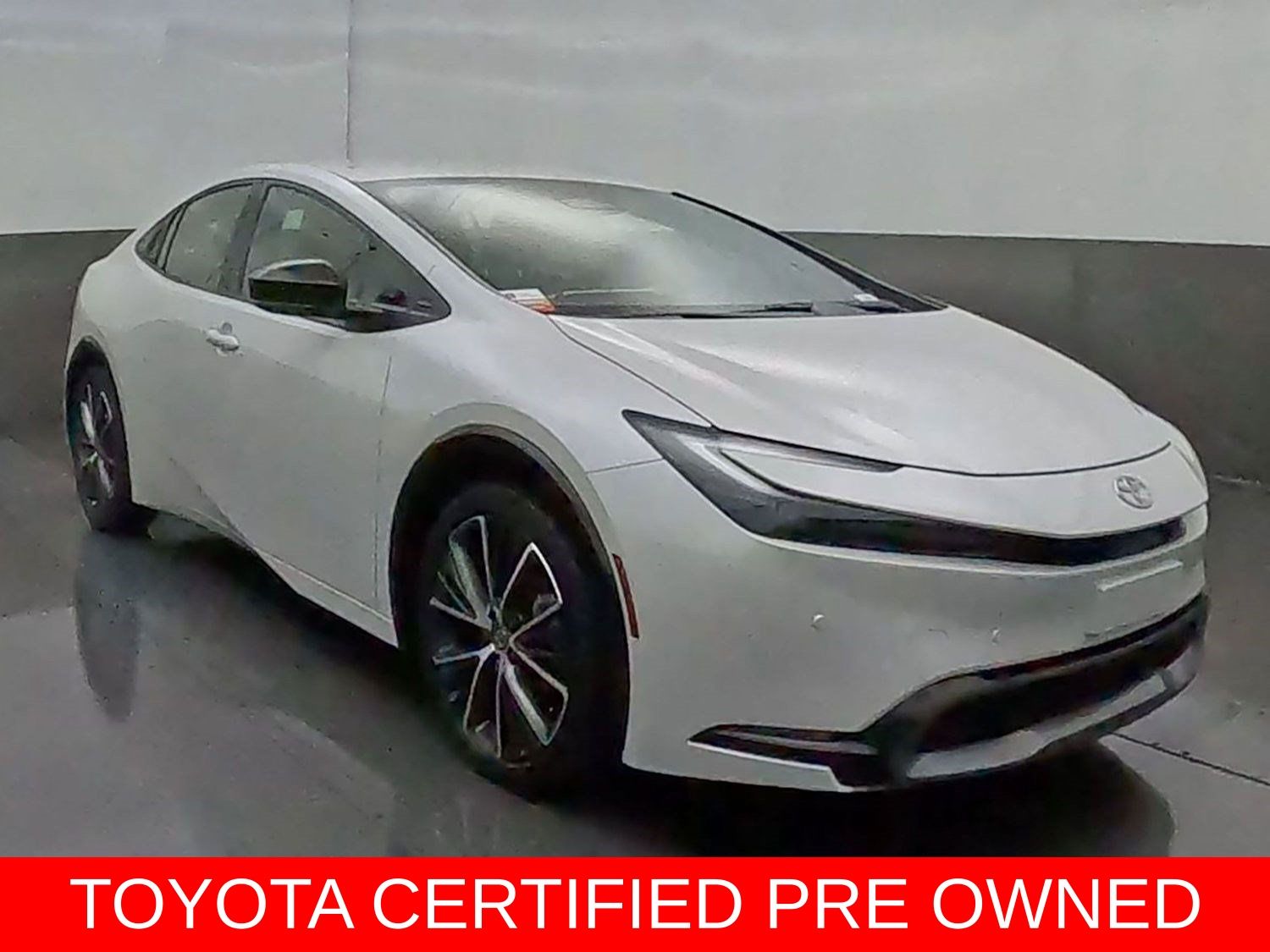 White (Wind Chill Pearl) 2025 Toyota Prius Hatchback Front-Wheel Drive Continuously Variable Transmission