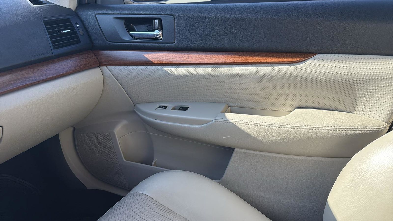 Used Car 2013 Subaru Outback  2.5i For Sale Under $12,000 In Austin, Texas